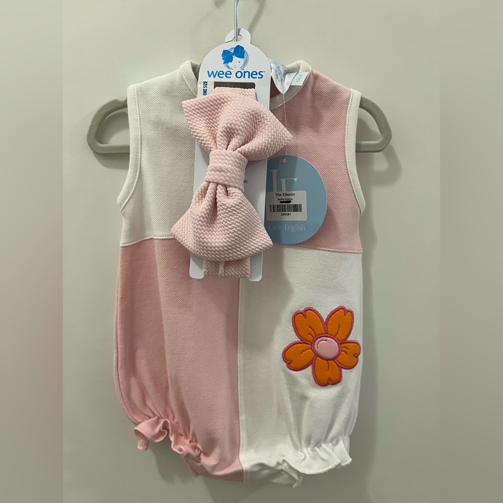 NWT Little English Bubble